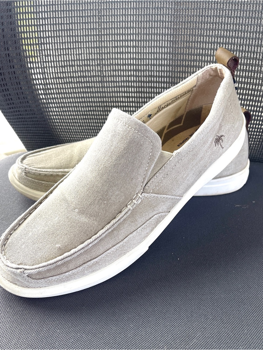 Men’s MARGARITAVILLE Canvas Shoes Size 11.5 Beige Slippers Loafers Boat Shoes